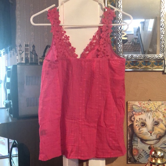 Embroidery style pink summer top - Picture 5 of 8